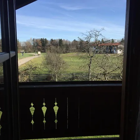 Idyllische Maisonettewohnung Mit Bergblick Appartamento Irschenberg
