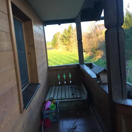 Idyllische Maisonettewohnung Mit Bergblick