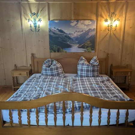Idyllische Maisonettewohnung Mit Bergblick Appartamento *