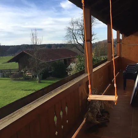 Idyllische Maisonettewohnung Mit Bergblick Appartamento